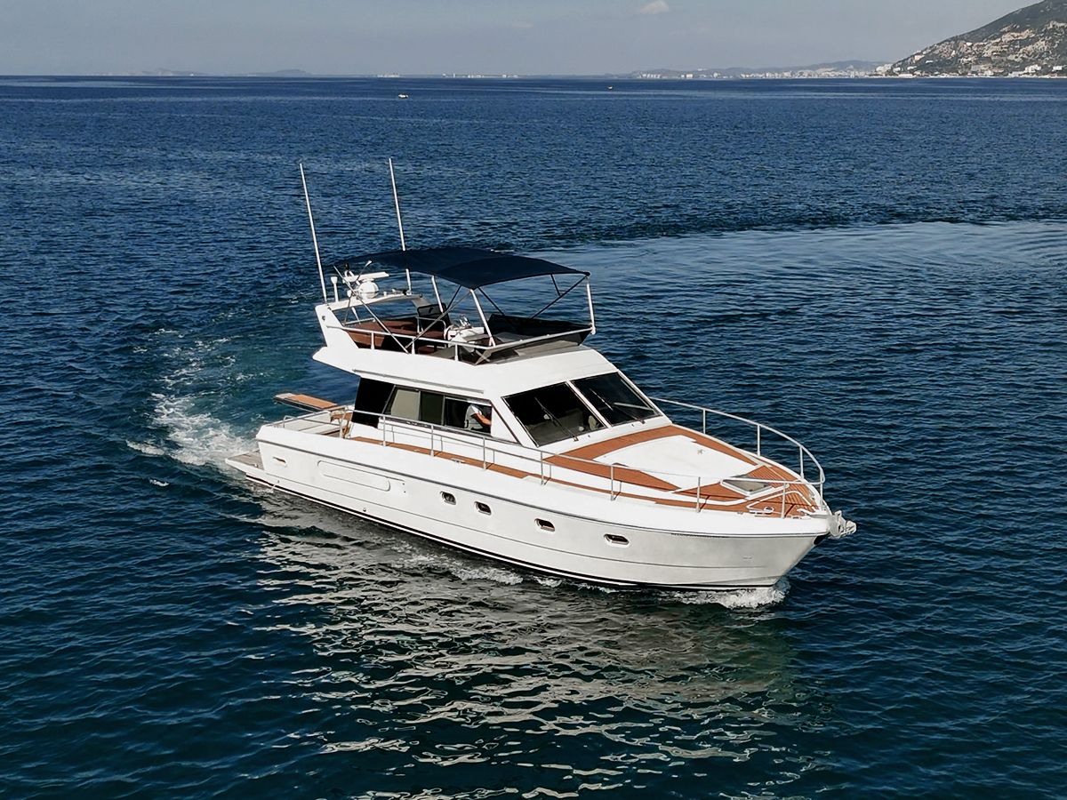 Ferretti 39 | Azzurra