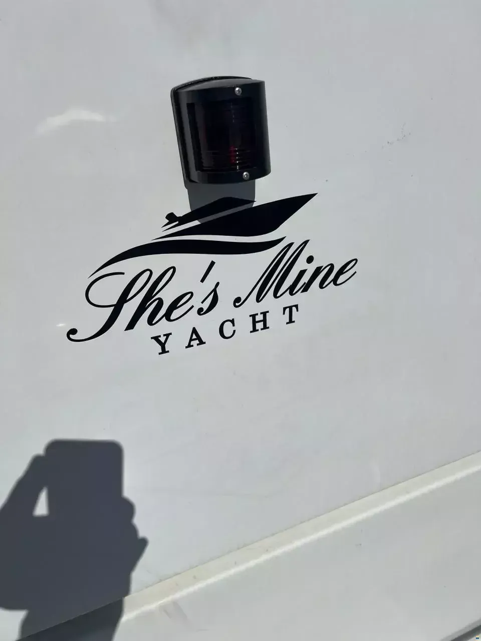 Comar 42 | She's Mine