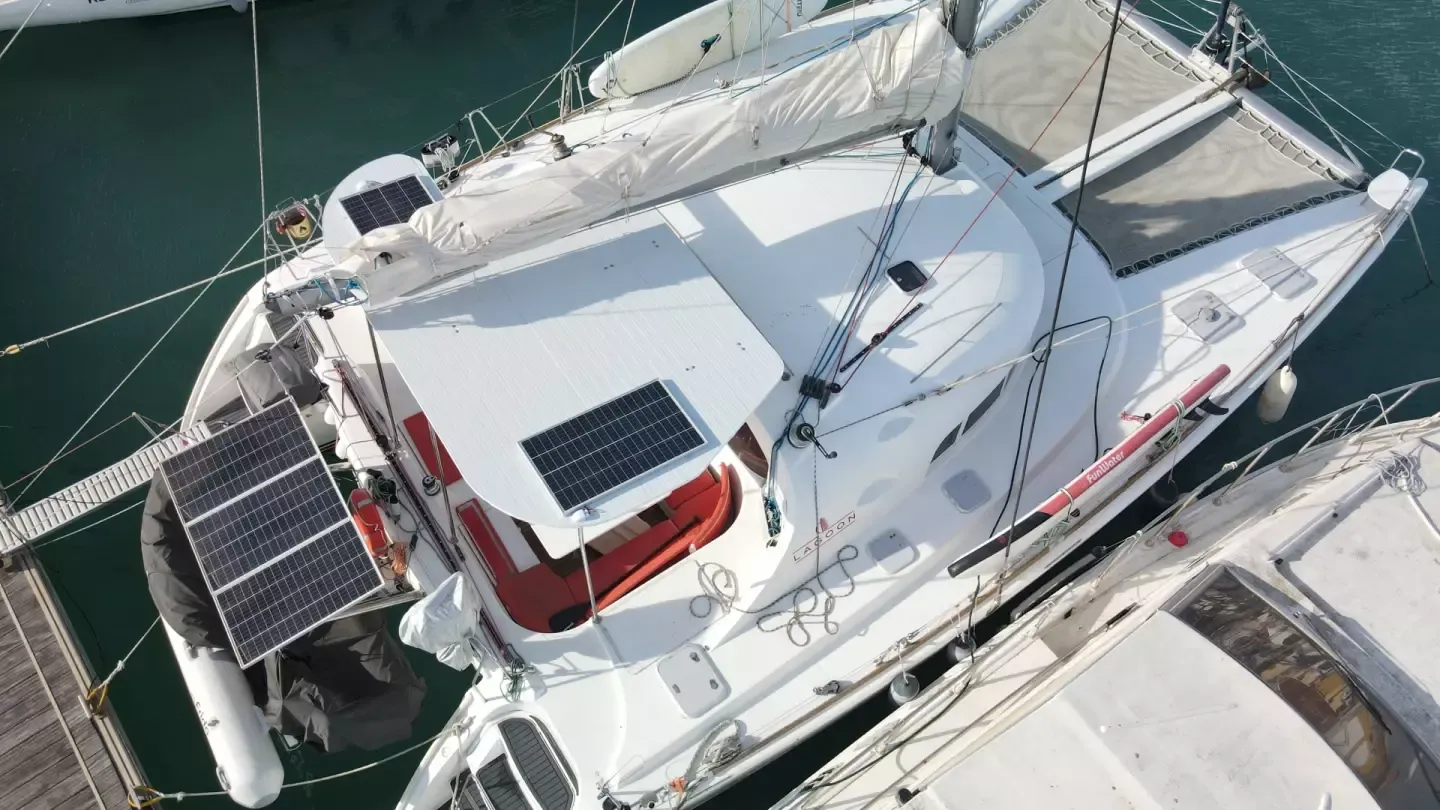Lagoon 410 S2 | Frida