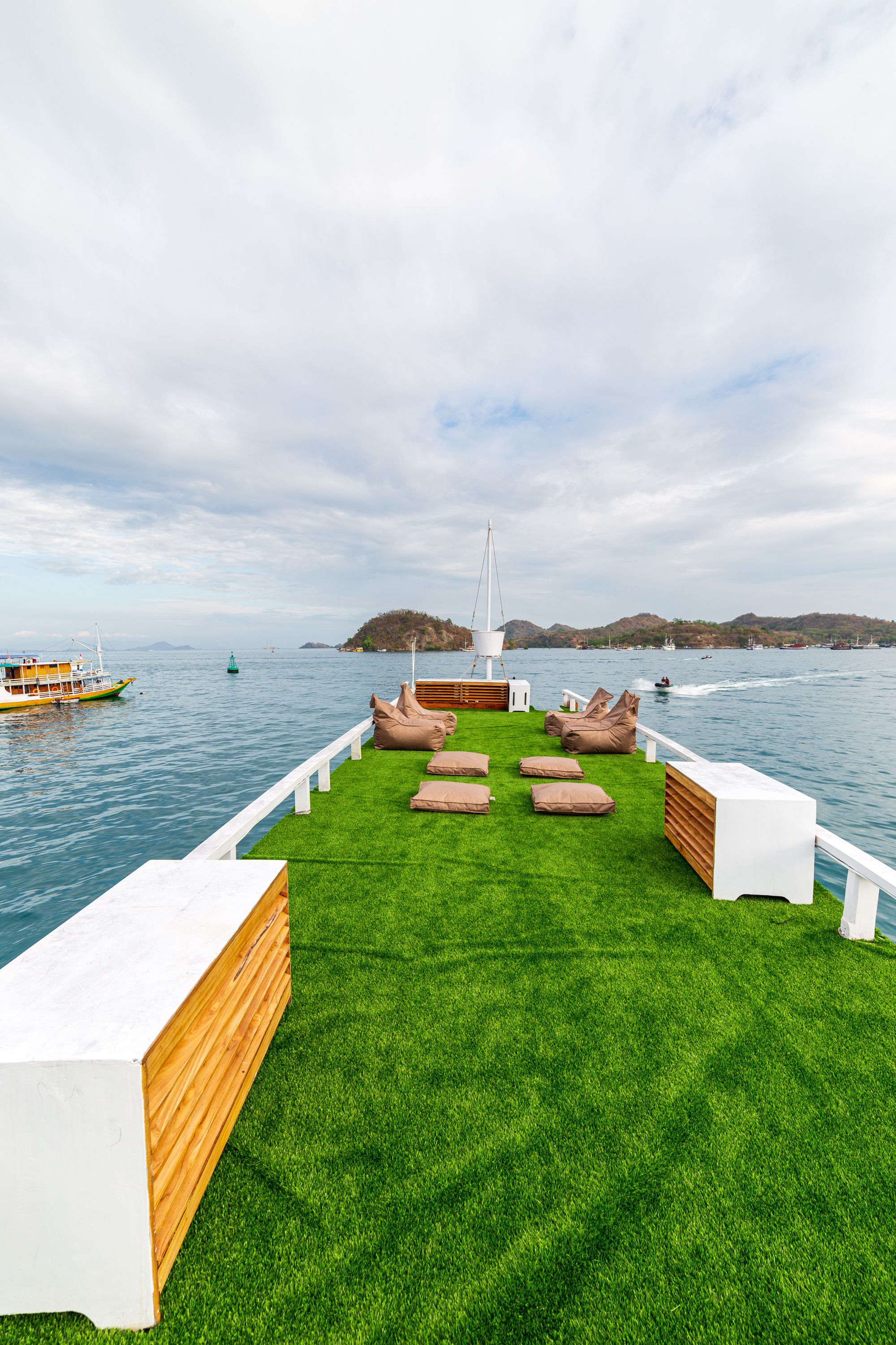 Custom Built 79 | Jessie