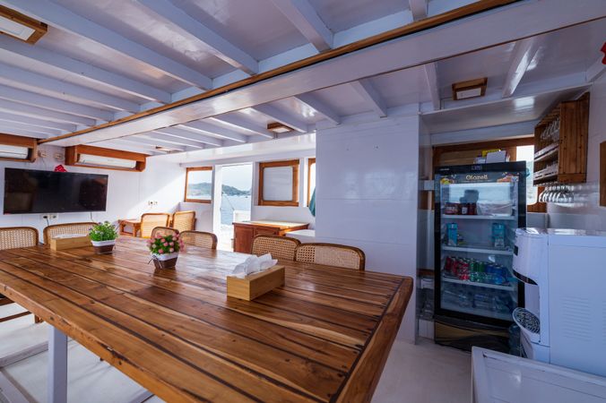 Custom Built 79 | Jessie