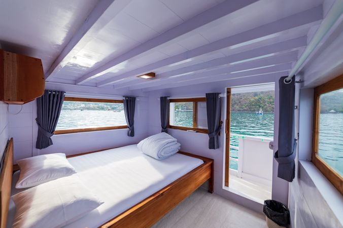 Custom Built 79 | Jessie