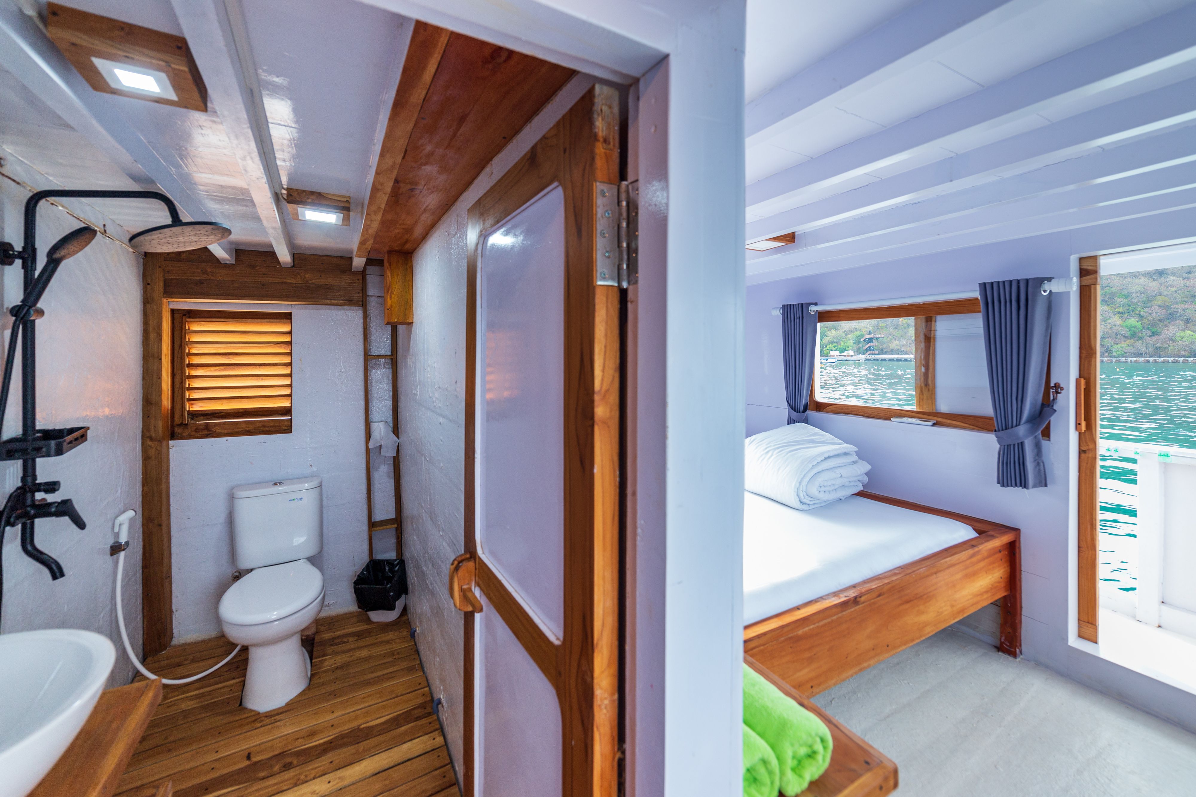 Custom Built 79 | Jessie