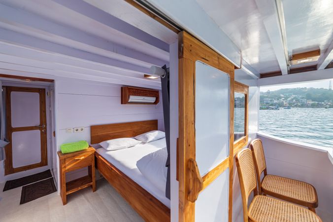 Custom Built 79 | Jessie