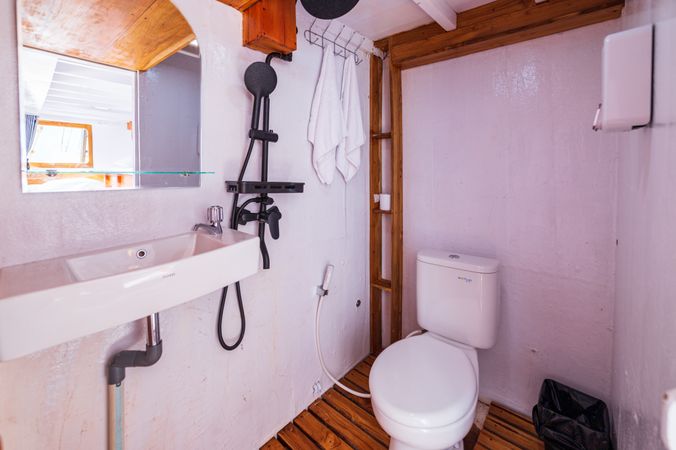 Custom Built 79 | Jessie