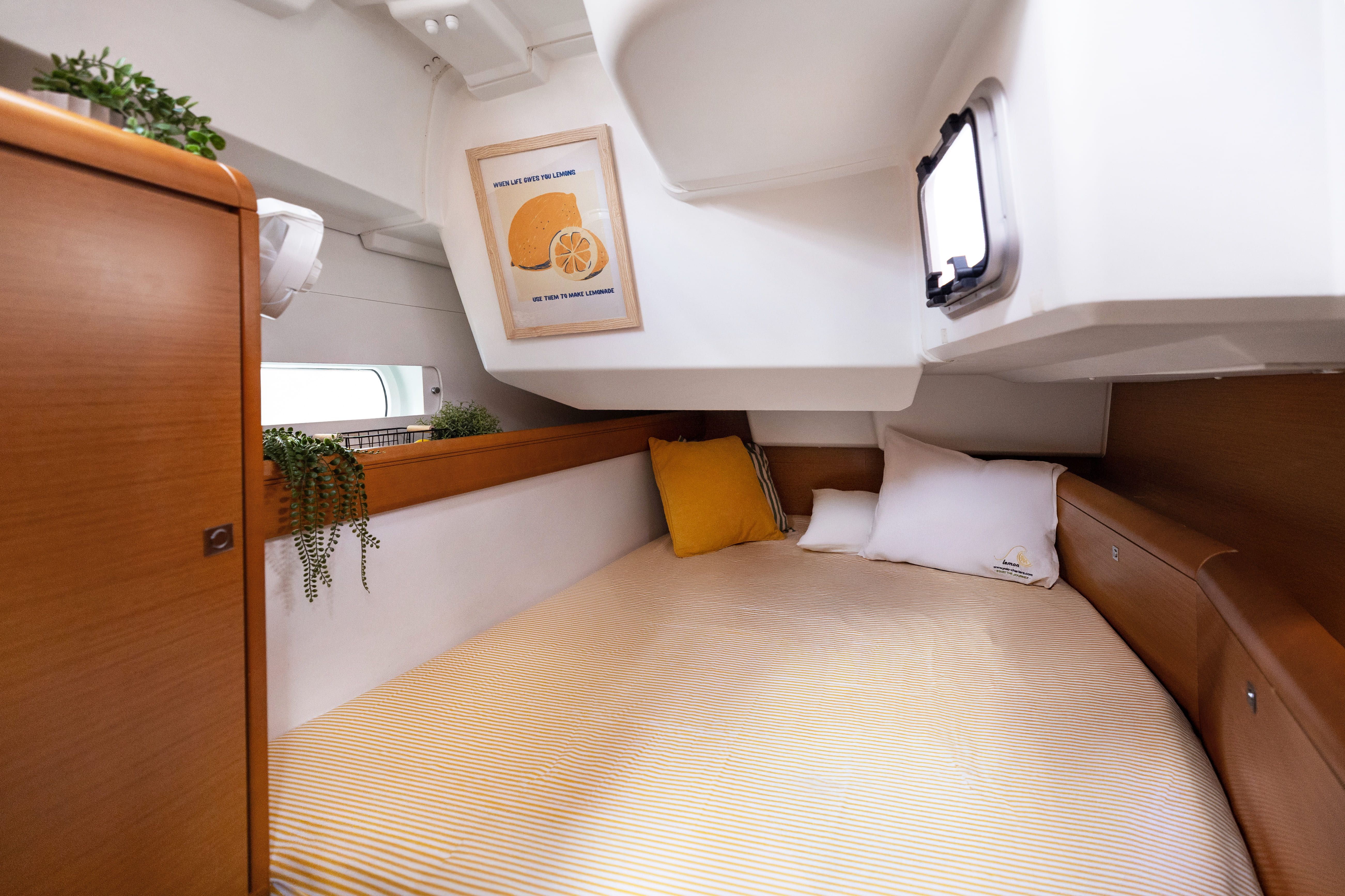 Jeanneau Sun Odyssey 469 | Lemon