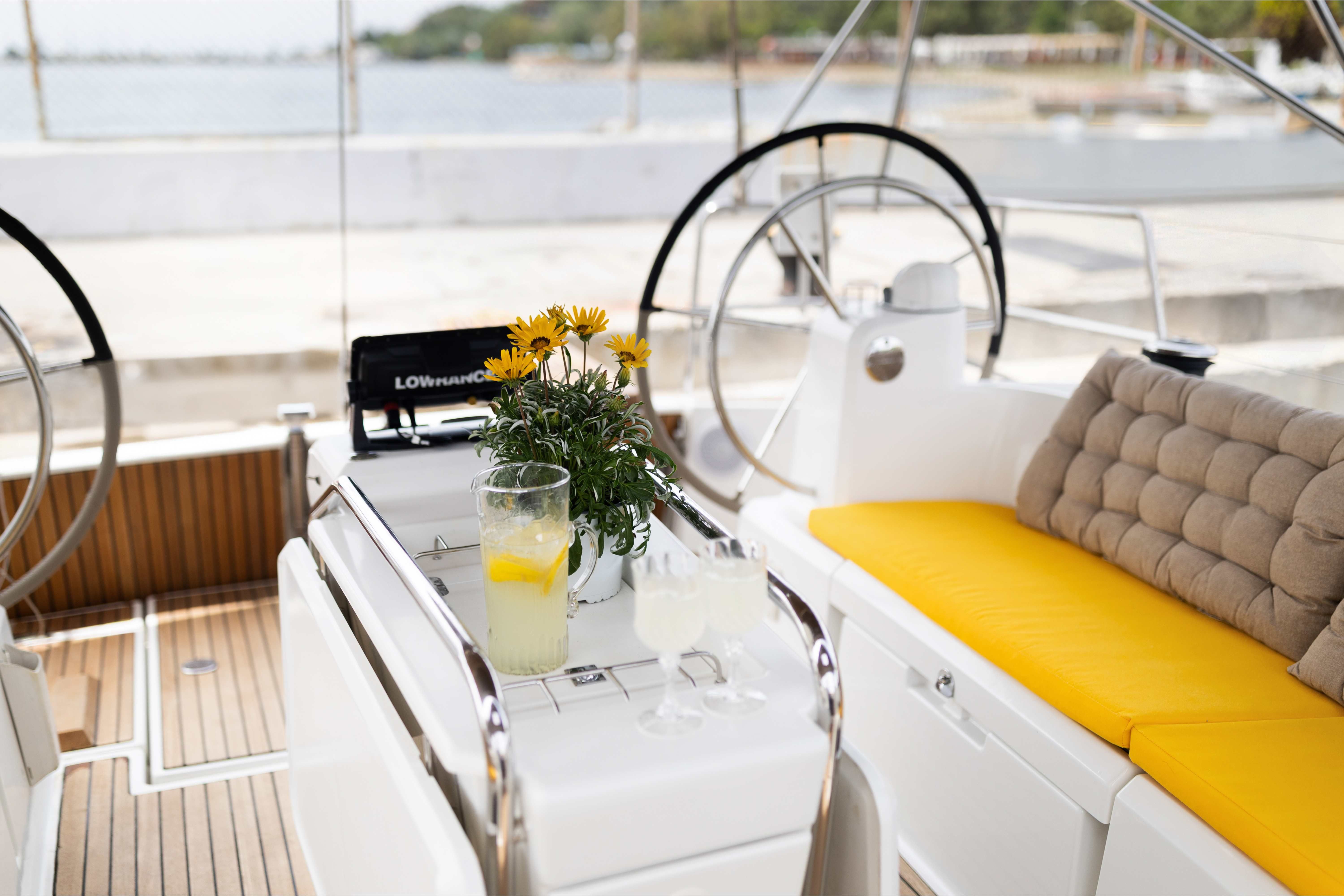 Jeanneau Sun Odyssey 469 | Lemon