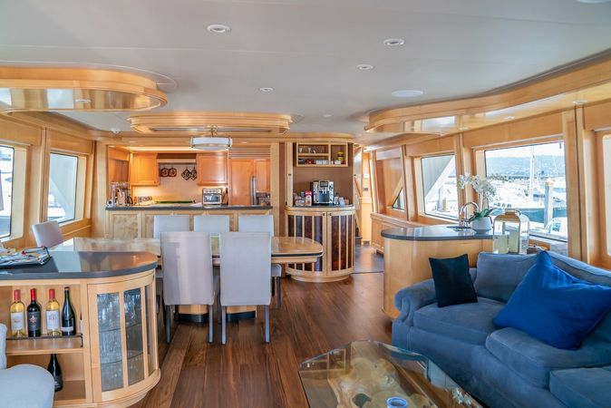 Westport 92 | Hotel California