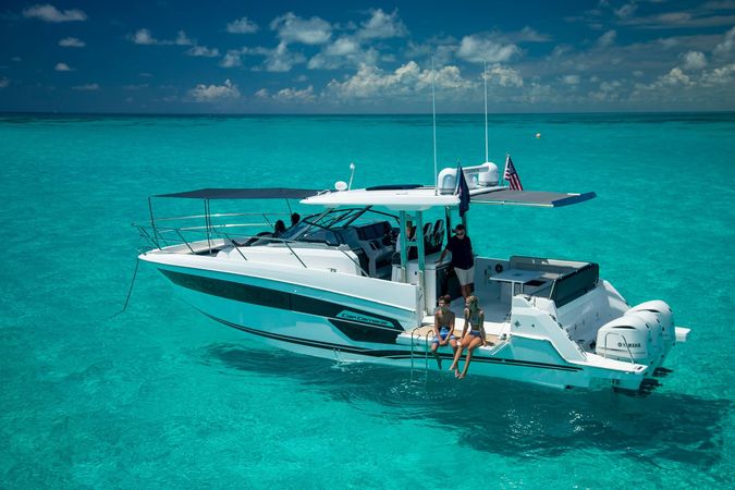 Jeanneau Cap Camarat 12.50 WA | Good Life