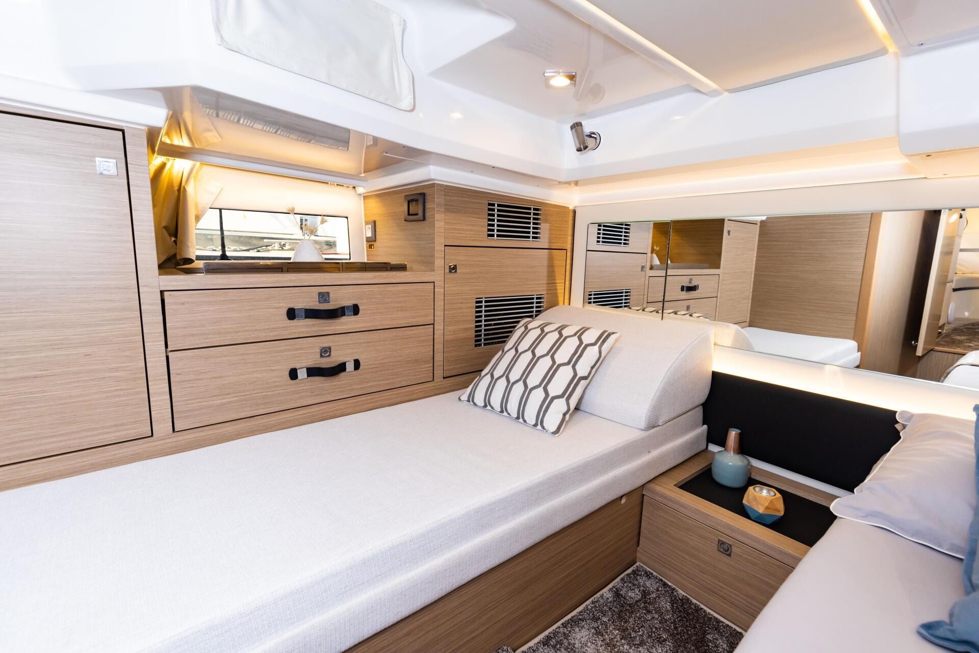 Jeanneau Cap Camarat 12.50 WA | Good Life