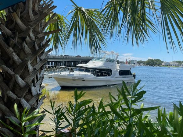 Bluewater 482 MY | Nauti Pleasure