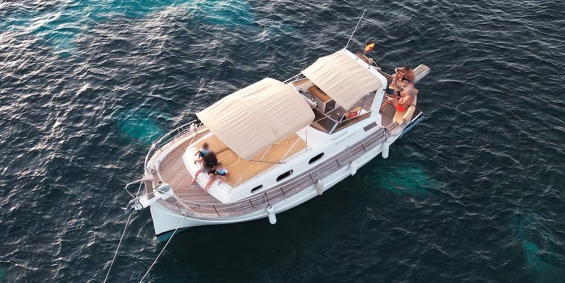 Menorquin 120 | Alma Mediterranea