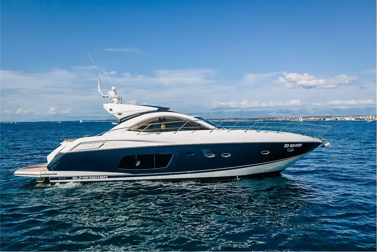 Sunseeker Portofino 48 | Open Seas