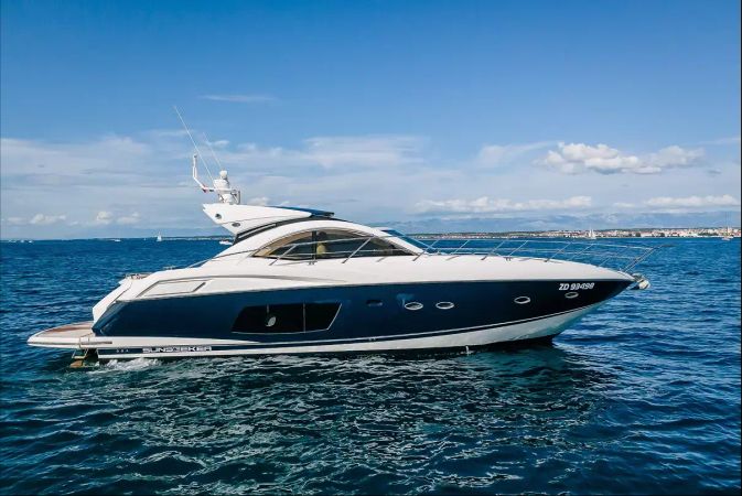 Sunseeker Portofino 48 | Open Seas