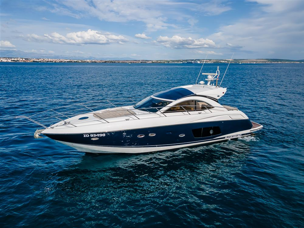 Sunseeker Portofino 48 | Open Seas