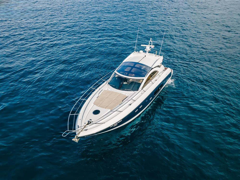Sunseeker Portofino 48 | Open Seas