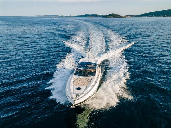 Sunseeker Portofino 48 | Open Seas