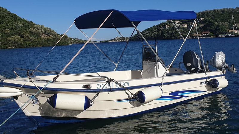 Poseidon 470 | Zouni