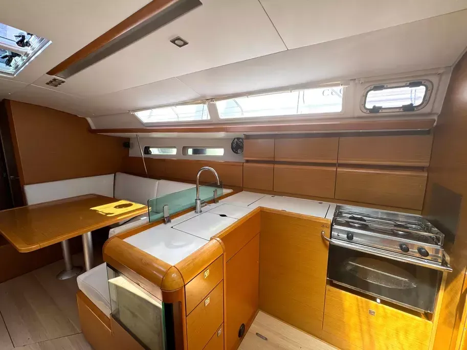 Jeanneau Sun Odyssey 449 | Teorica 2
