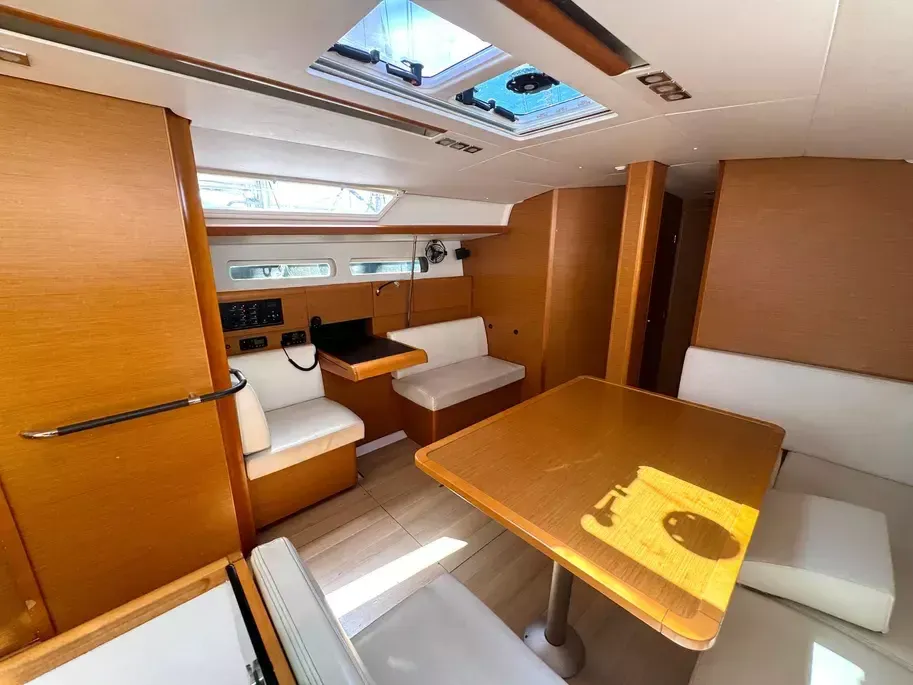 Jeanneau Sun Odyssey 449 | Teorica 2