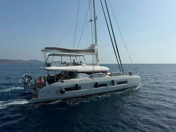 Lagoon 60 | Sofia