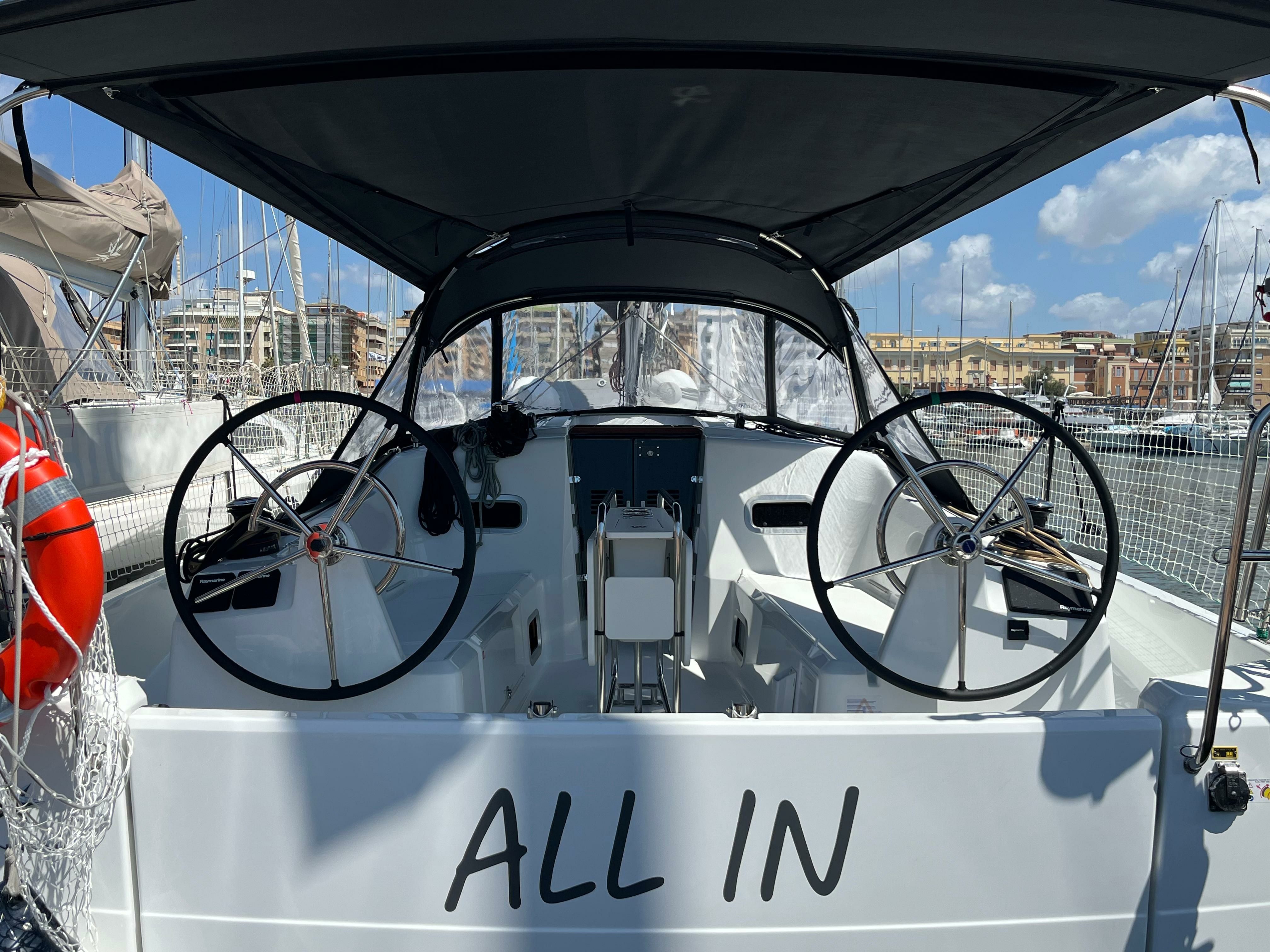 Jeanneau Sun Odyssey 350 | All in
