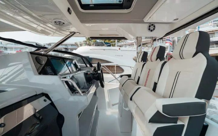 Jeanneau Cap Camarat 12.50 WA | Nanea