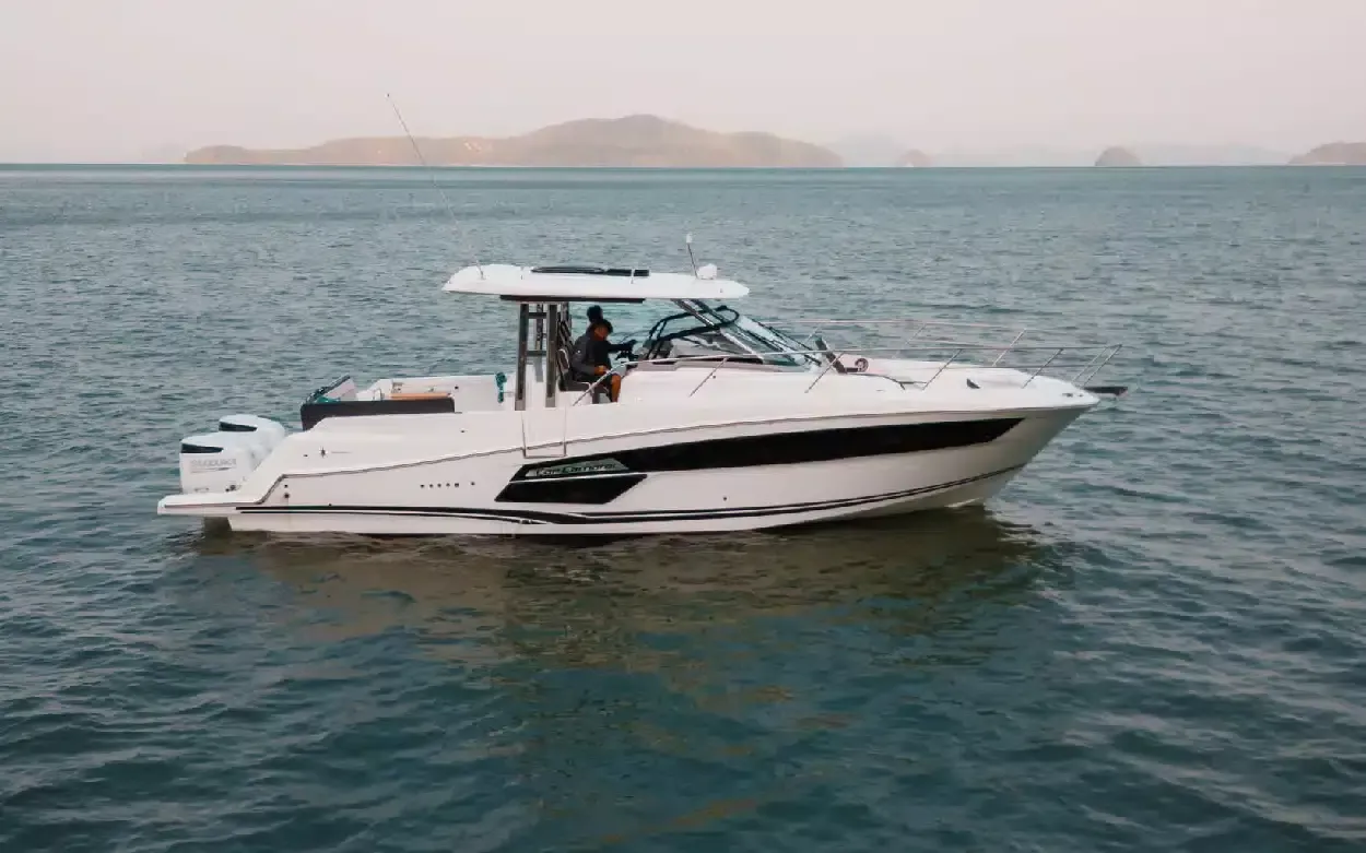 Jeanneau Cap Camarat 12.50 WA | Nanea