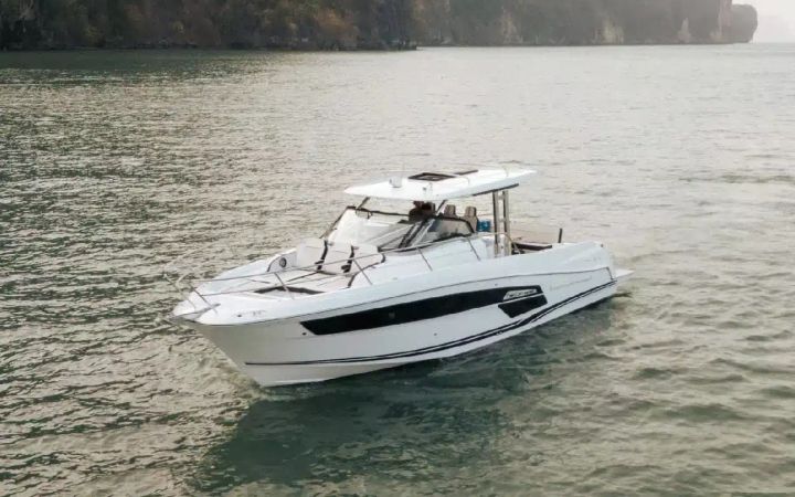 Jeanneau Cap Camarat 12.50 WA | Nanea