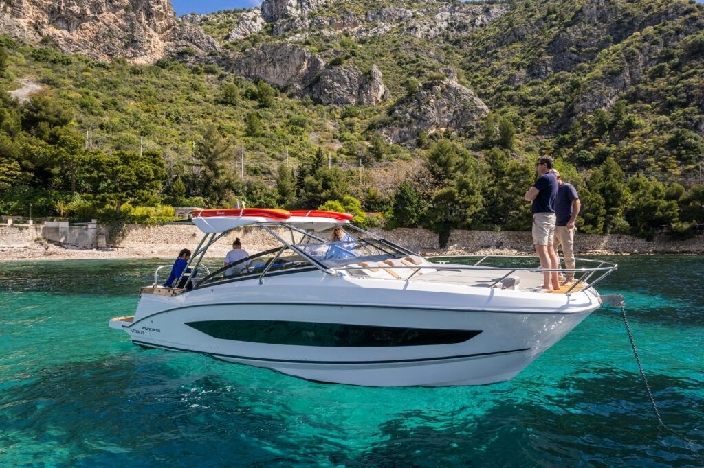 Beneteau Flyer 10 | Lodka 3