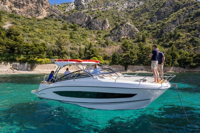 Beneteau Flyer 10 | Lodka 3