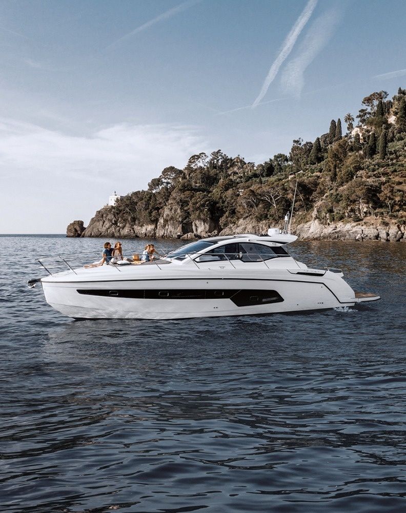 Azimut Atlantis 45 | Discovery Bay