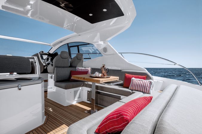 Azimut Atlantis 45 | Discovery Bay