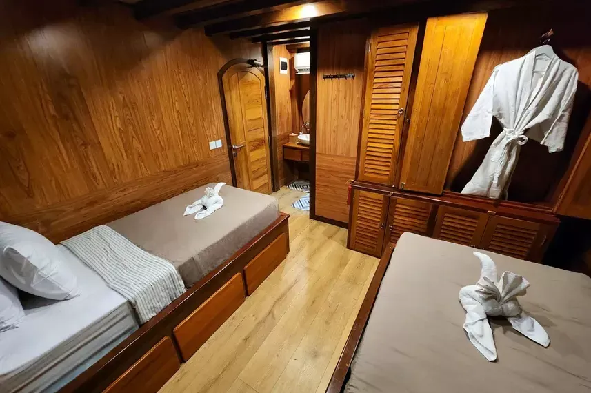 Custom Built Phinisi | Dancing Wind