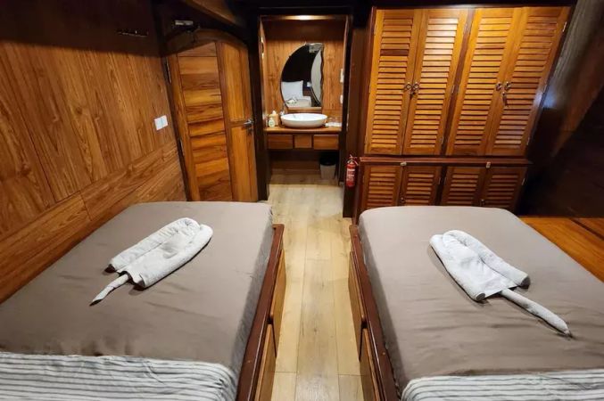 Custom Built Phinisi | Dancing Wind