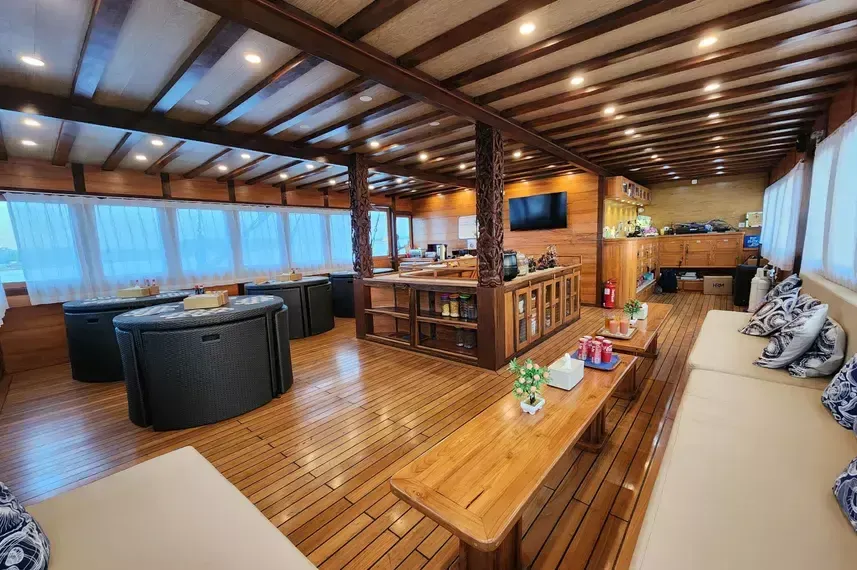 Custom Built Phinisi | Dancing Wind