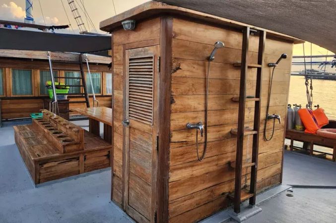 Custom Built Phinisi | Dancing Wind