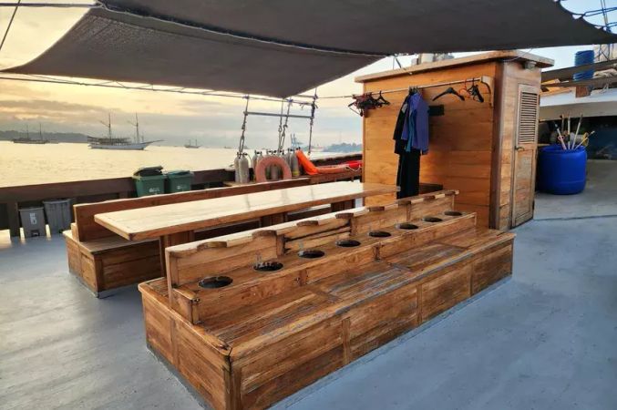 Custom Built Phinisi | Dancing Wind