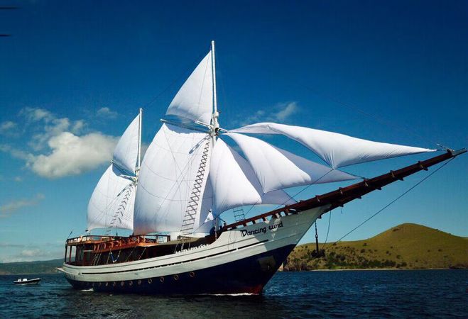 Custom Built Phinisi | Dancing Wind