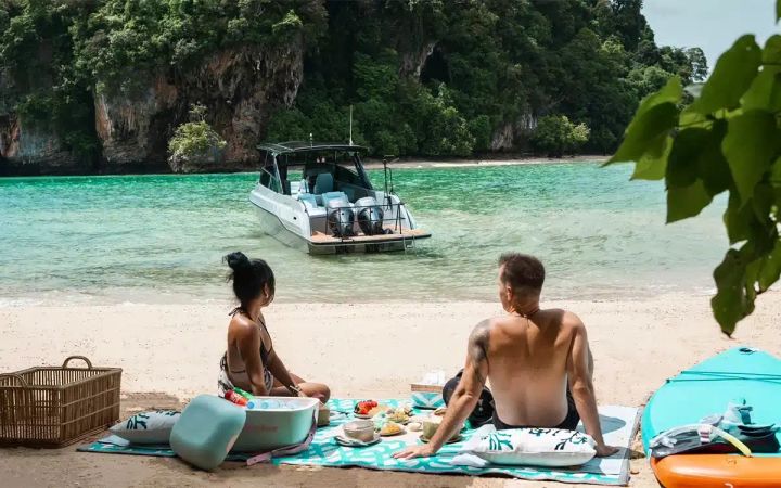 Custom Built 45 | Summer Casa