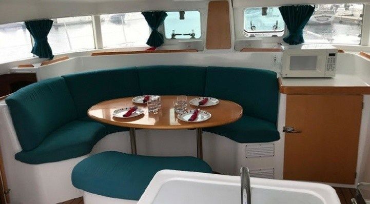 Lagoon 380 | Miss Diva