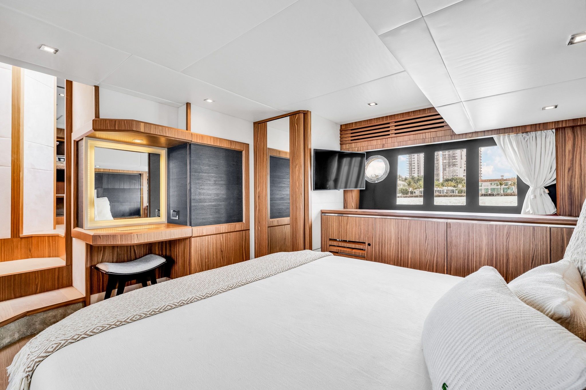 Absolute 60 Fly | Disco 1