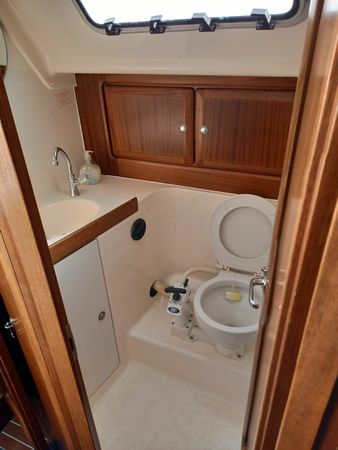 Bavaria 35 Cruiser | Sjampajne