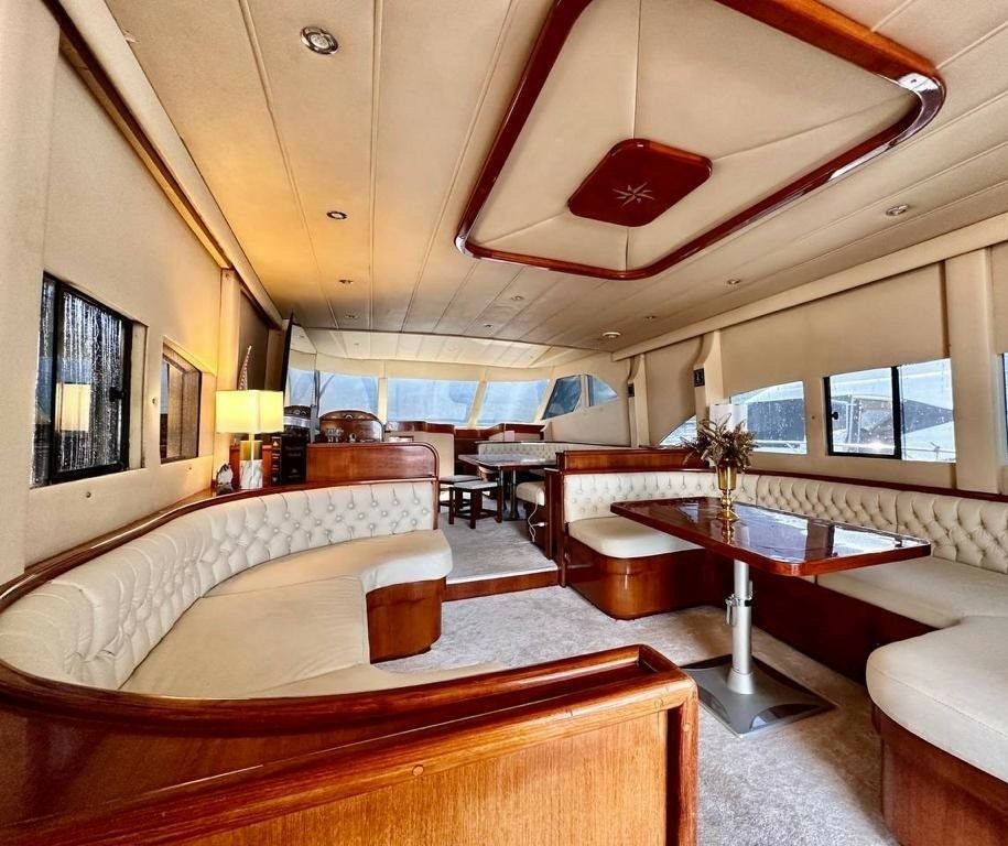 Custom Built 85 | Amalia