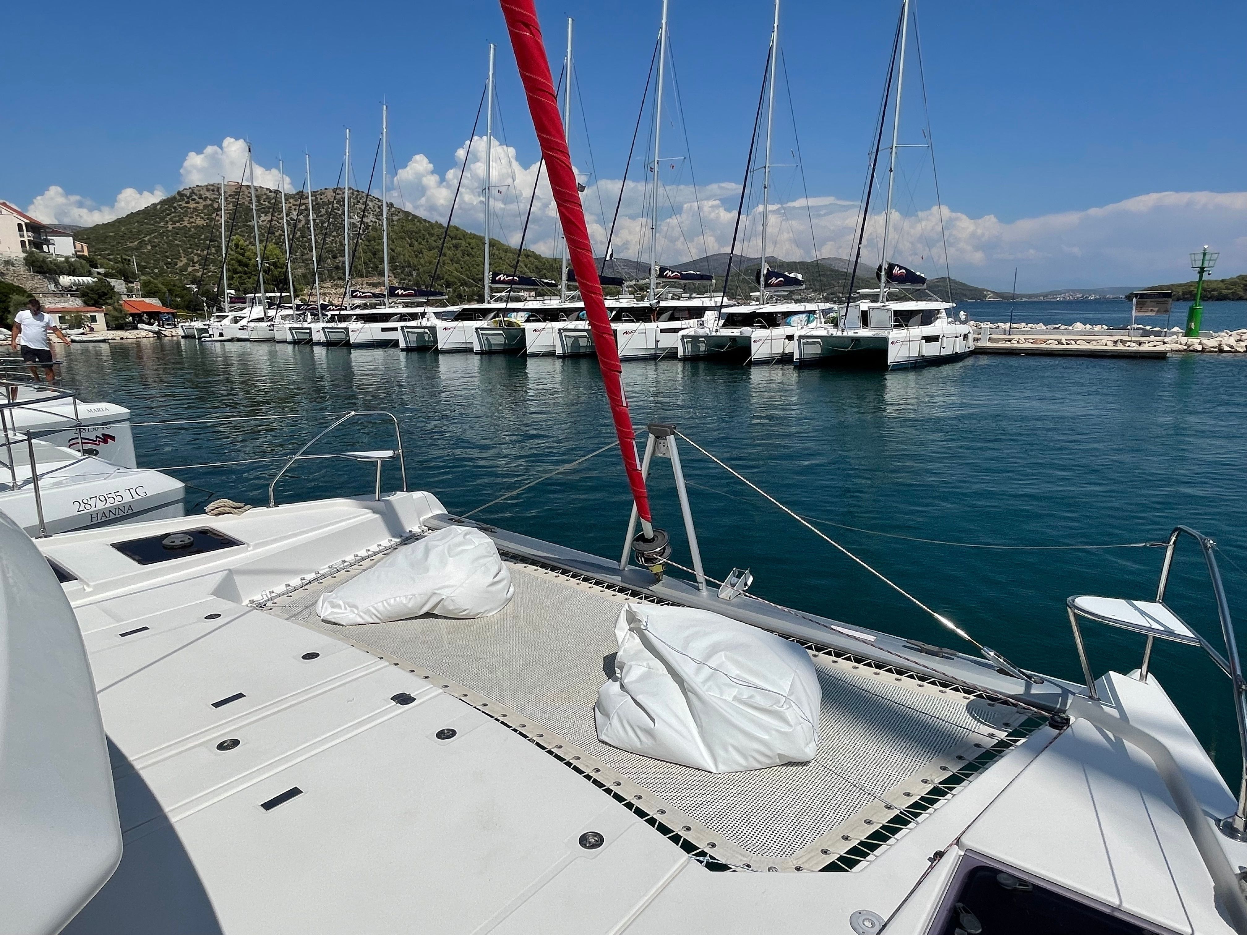 Leopard 45 | Cat AnnA