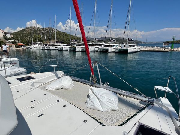 Leopard 45 | Cat AnnA