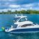 Sea Ray 550 Sedan Bridge | Pure Vida