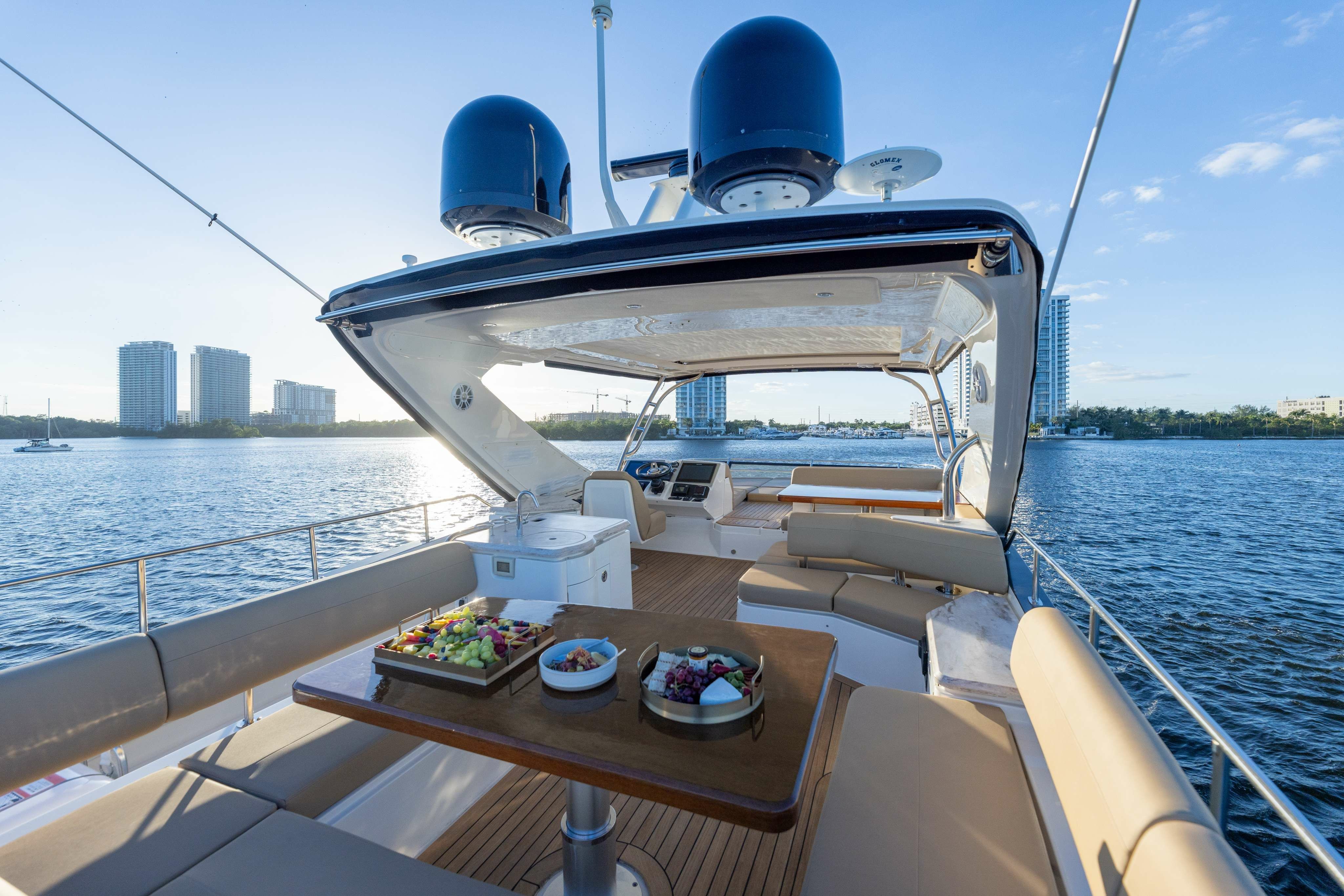 Sea Ray L650 | Dream Time