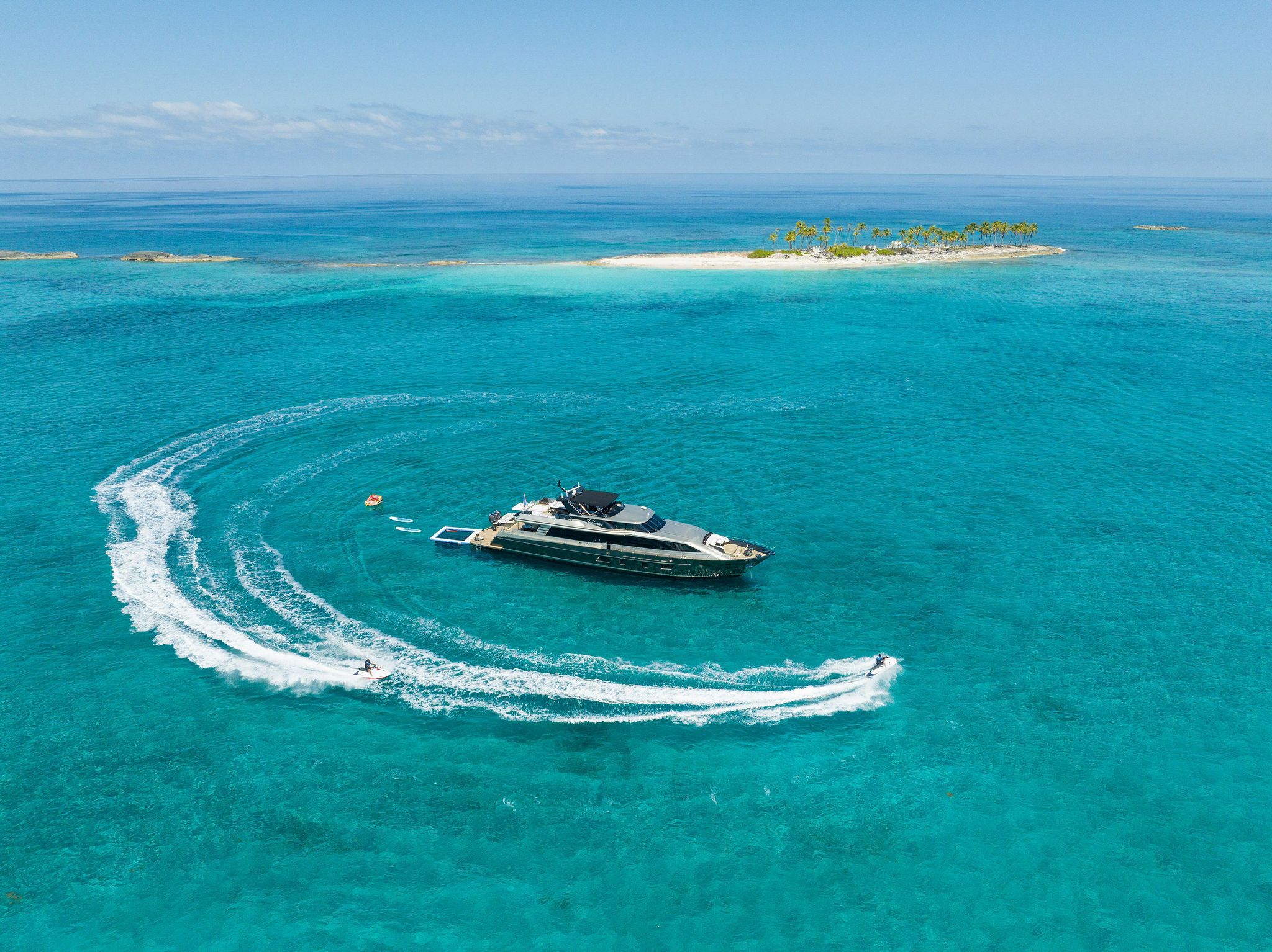 Crescent 110 | Julianne