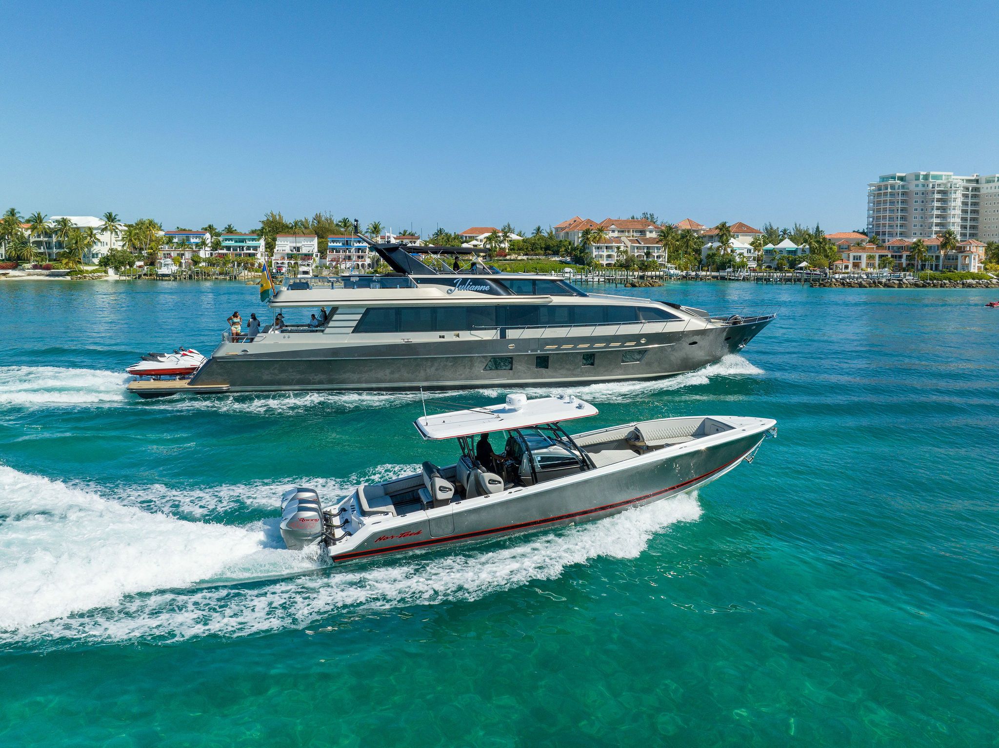 Crescent 110 | Julianne